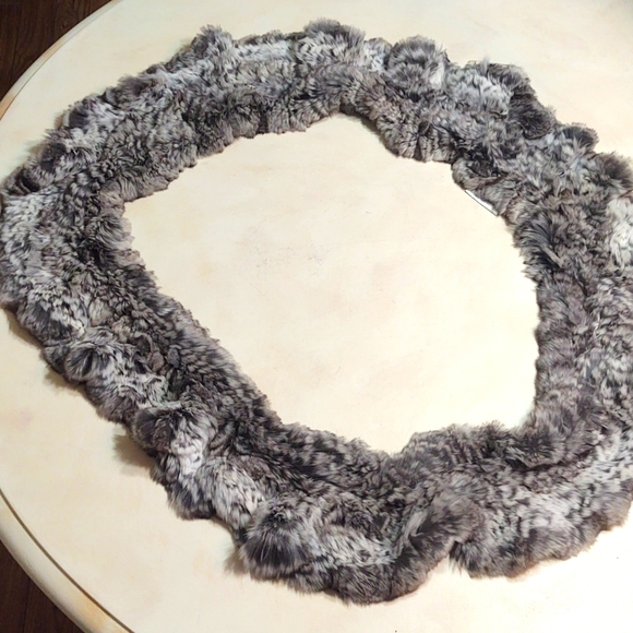 Saks Fifth Avenue Natural Chinchilla Infinity Scarf - Picture 8 of 10